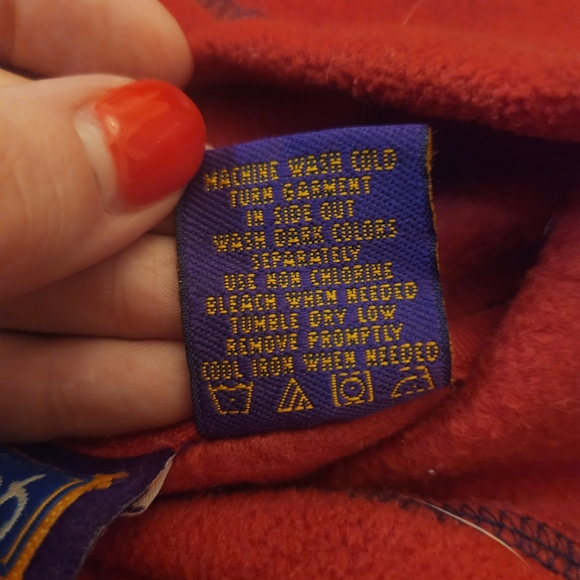 EUC Vintage Winnie The Pooh Red Hood Sweatshirt, Size L - Picture 6 of 6